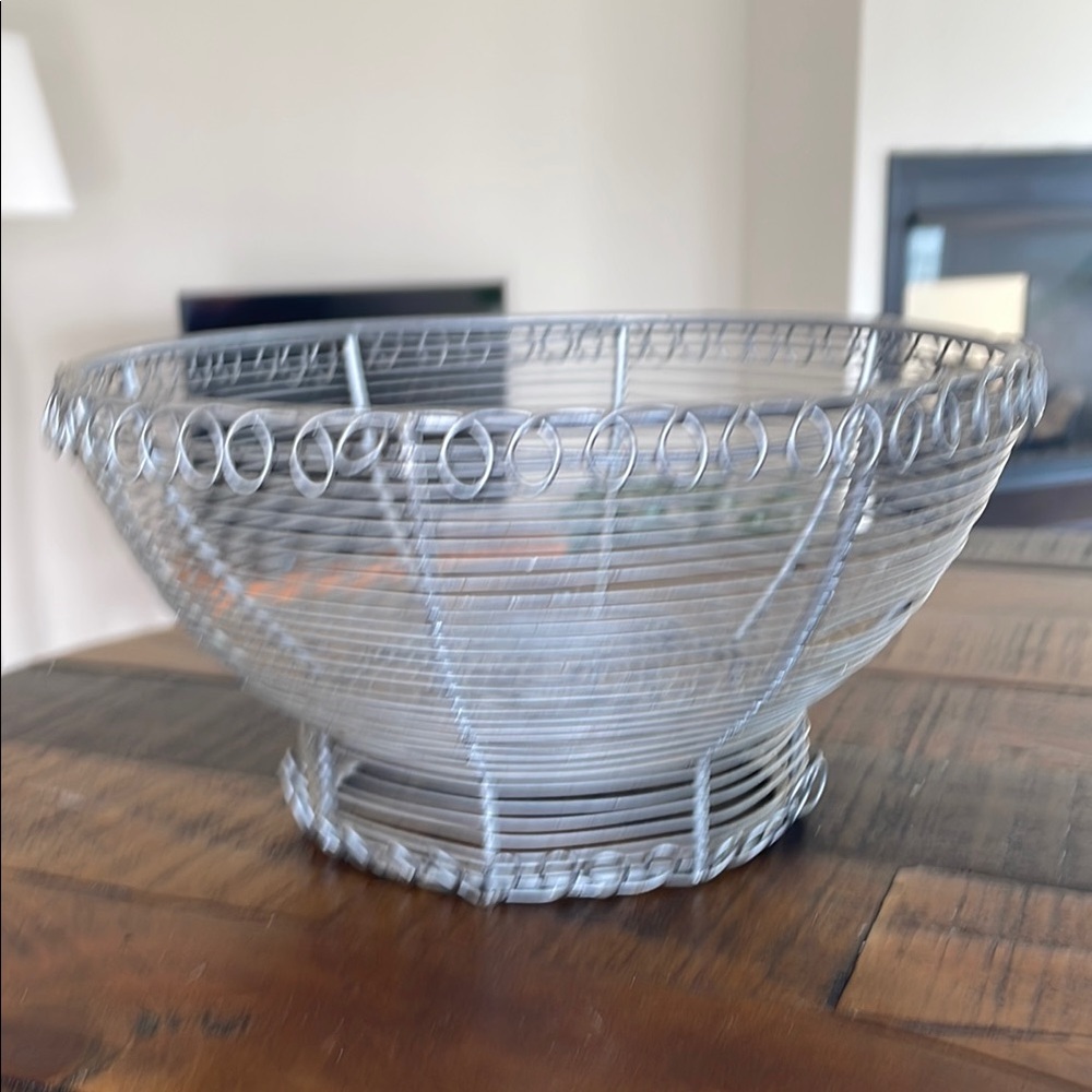 Silver Wire Fruit Basket